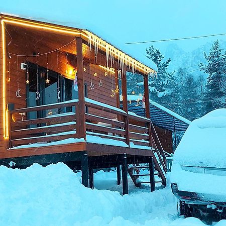 Guesthouse And Cottage Nicolo Kazbegi Exterior foto